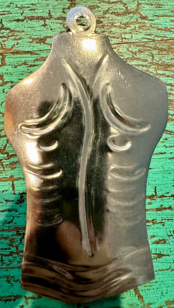 Tin male torso milagro