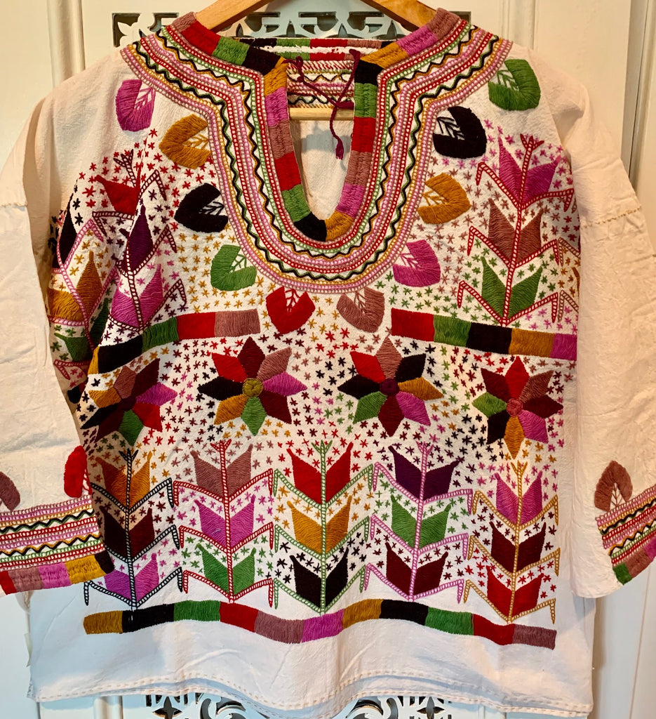 Mexican hand-embroidered corn motif blouse 5