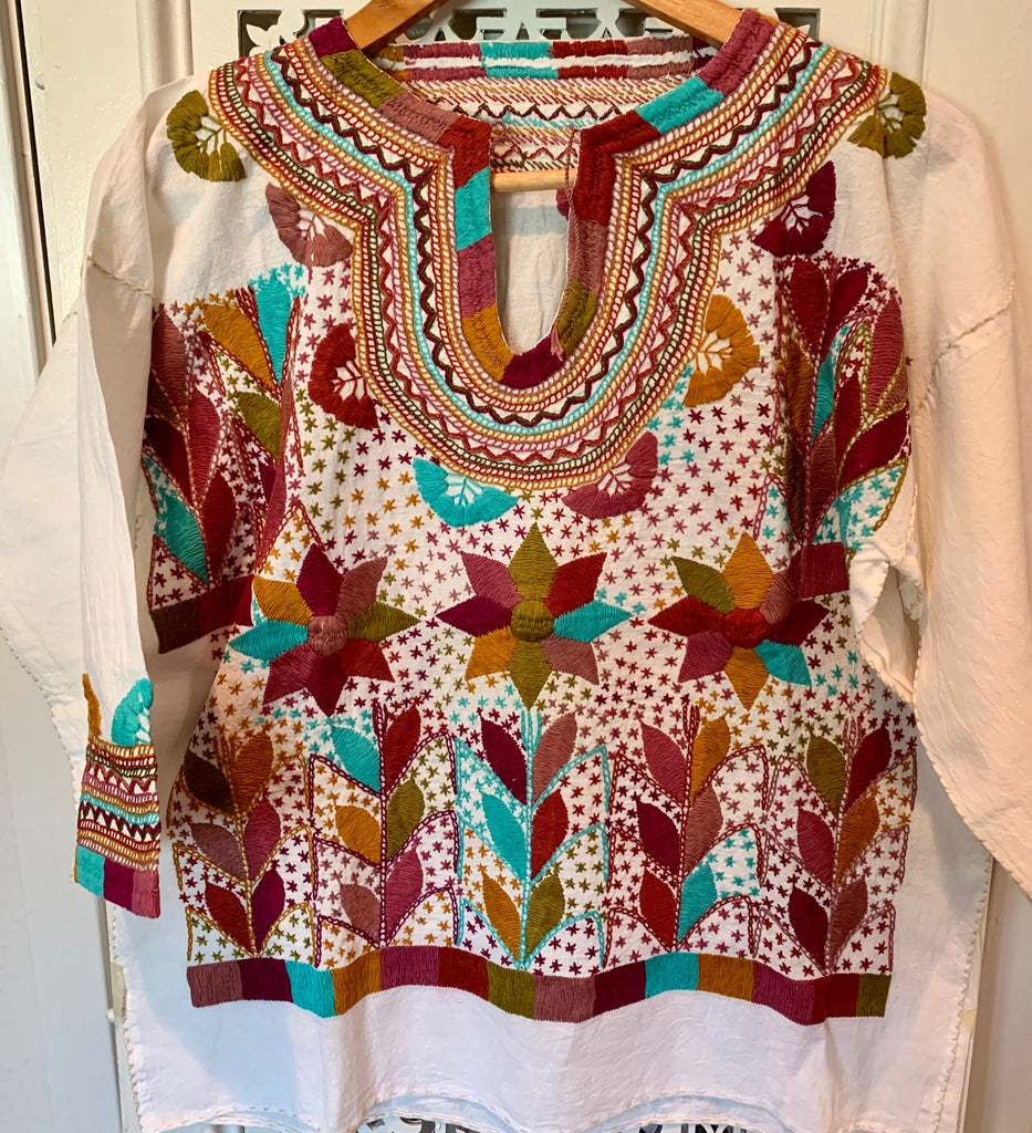 Mexican hand-embroidered corn motif blouse 8