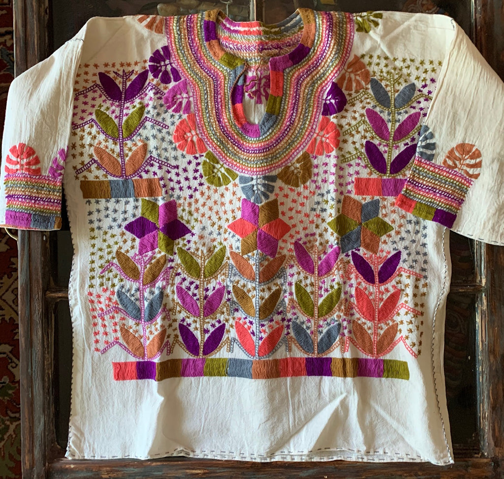 Mexican hand-embroidered corn motif blouse 2
