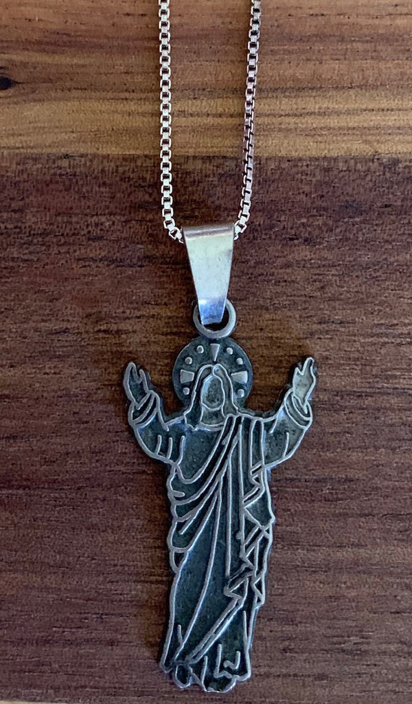 Sterling silver Risen Jesus with 20" sterling chain