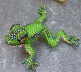 Beaded Climbing Frog Pins