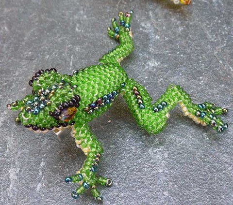 Beaded Climbing Frog Pins – Colores del Pueblo