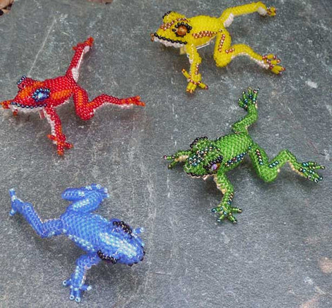 Beaded Climbing Frog Pins – Colores del Pueblo